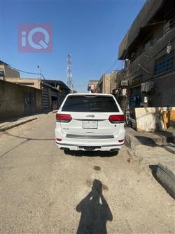 جیپ گراند شیرۆکی